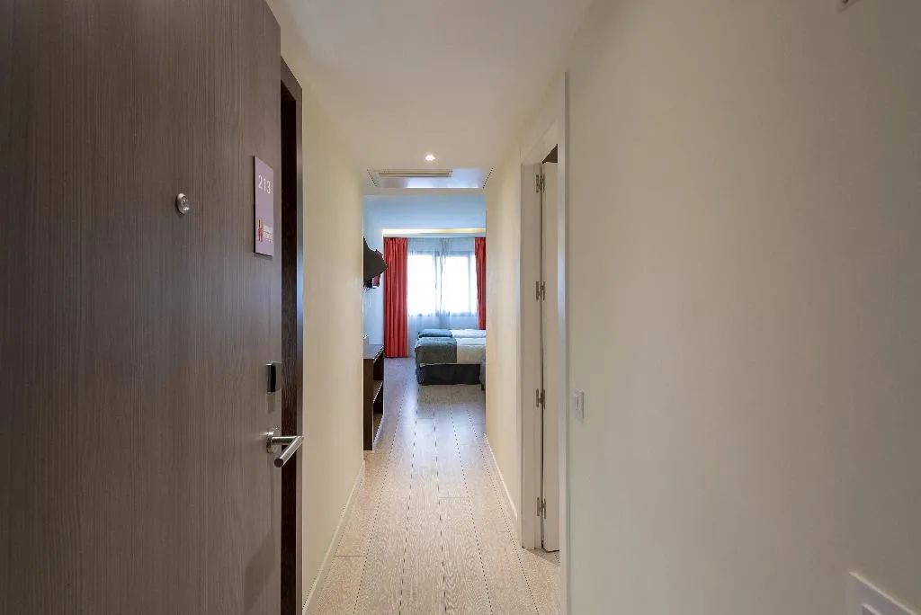 STUDIO STANDARD Room, Apartamentos Recoletos, Madrid