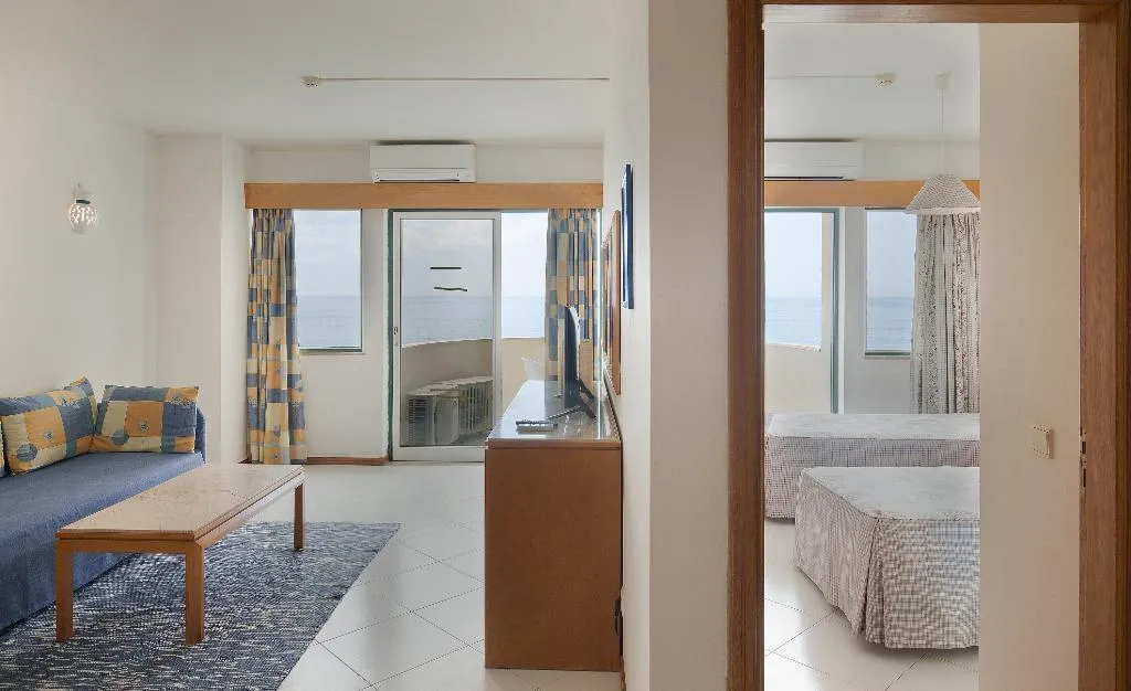 APARTMENT SEA VIEW TWO BEDROOMS Room, Algarve Mor Apartamentos, Algarve