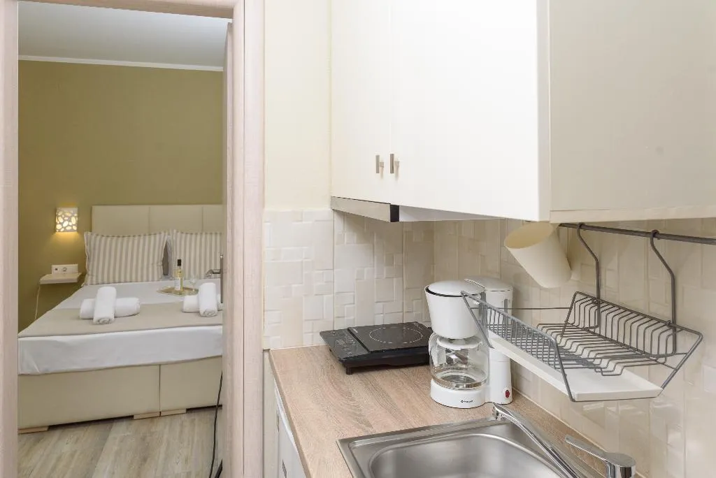 SUITE DELUXE Room, Ammos Beach & Studios, Thessaloniki