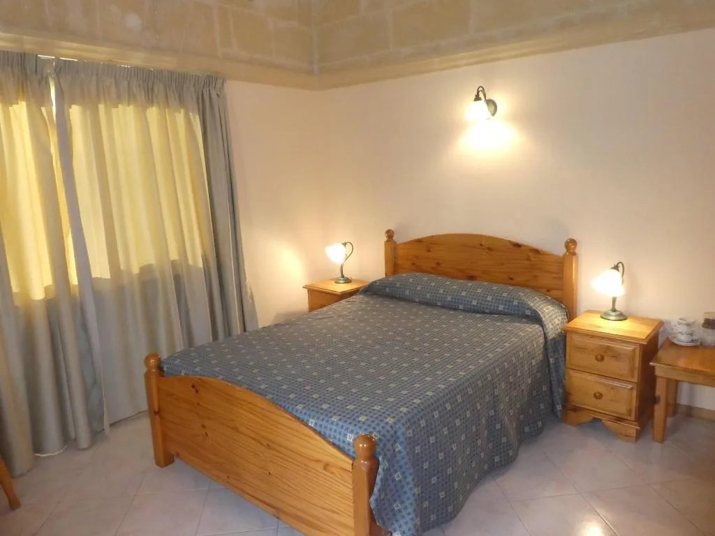 Room, San Antonio Guest House, Gozo