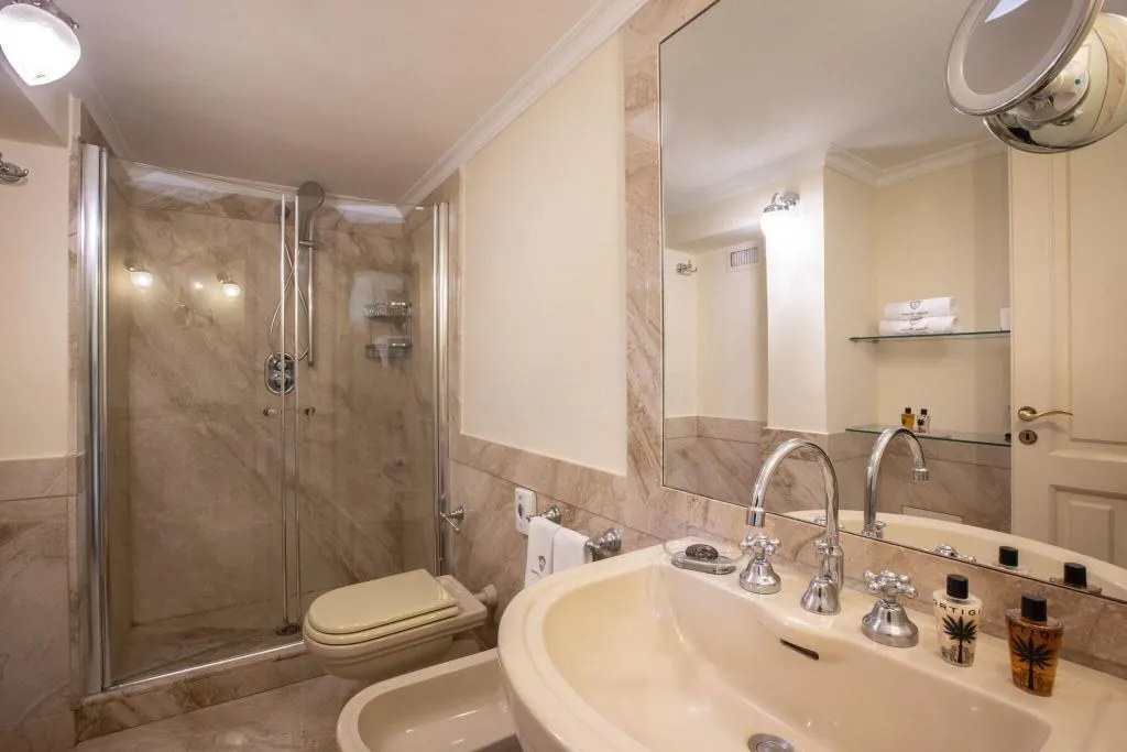 DOUBLE SUPERIOR Room, Palazzo Marziale, Naples