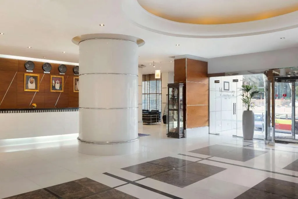 Lobby, Golden Sands Hotel & Residences, Dubai
