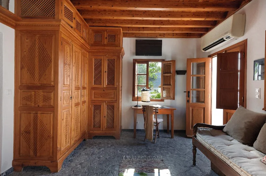 SUITE SIDE SEA VIEW Room, Melenos Art Boutique Hotel, Rhodes