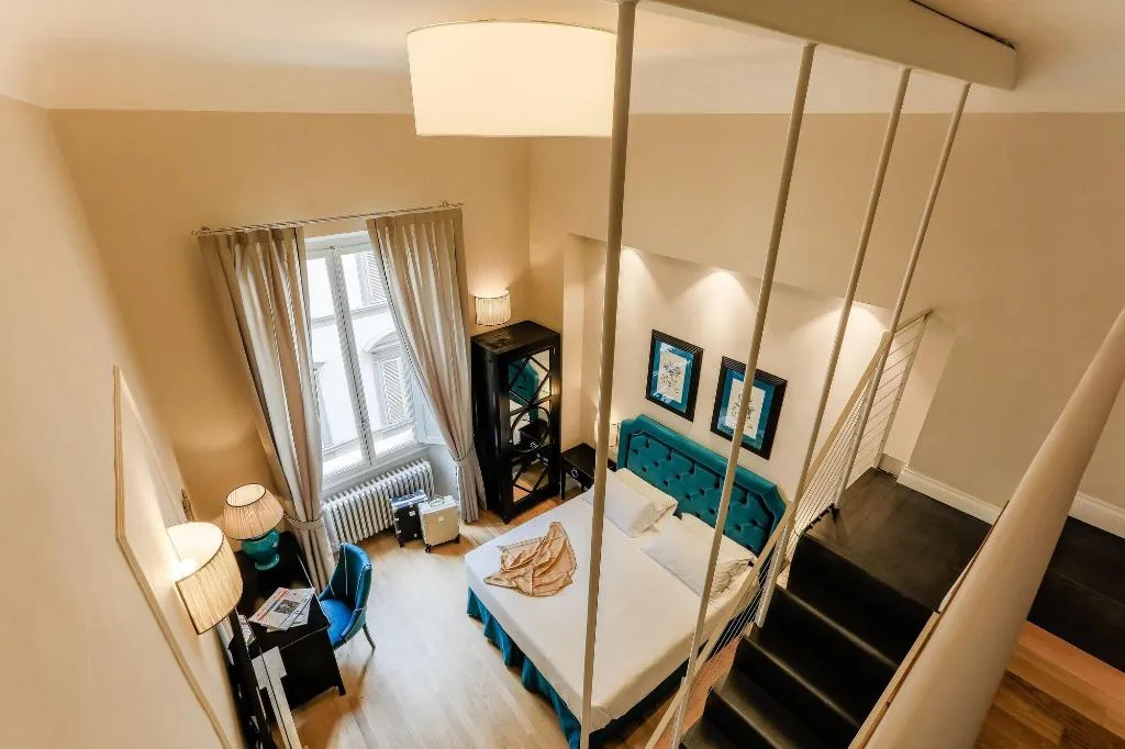 Room, Relais Tosinghi, Florence