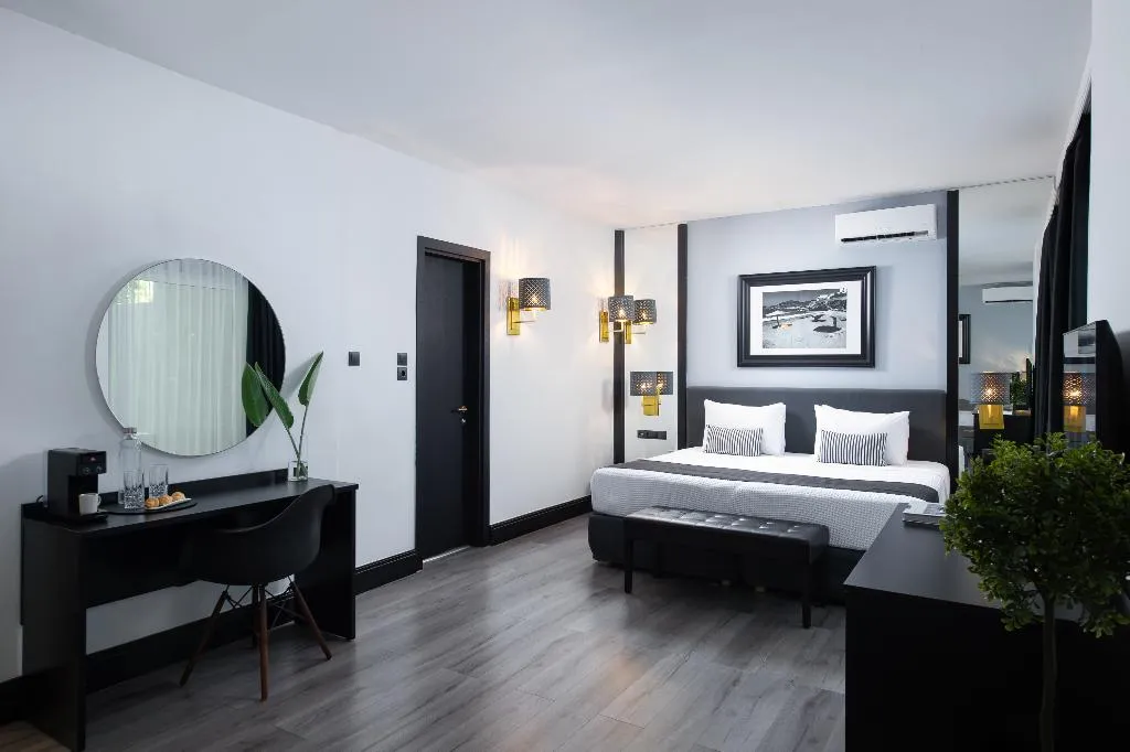 TRIPLE CAPACITY 3 Room, Athenian Riviera Hotel, Athens