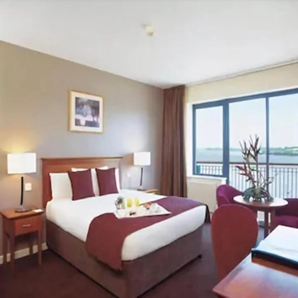Room, Ferrycarrig, Dublin