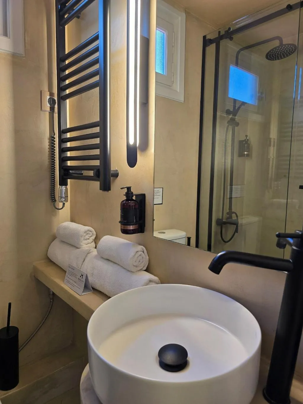 Room, Medley Conceptual Living & Spa, Athens