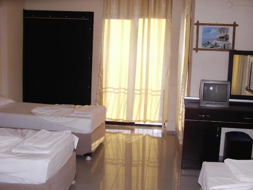 TRIPLE STANDARD Room, Melike, Izmir