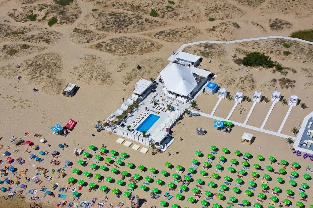 Beach, Rainbow 1 Holiday Complex, Bourgas