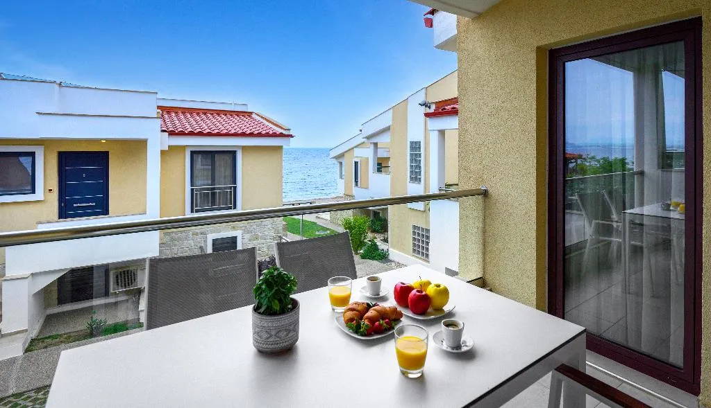 APARTMENT SIDE SEA VIEW Room, Elpiniki Luxury Apartments, Thessaloniki