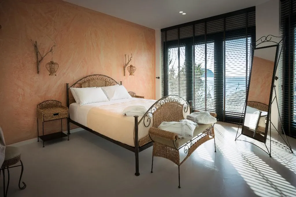 JUNIOR SUITE SEA VIEW Room, Gloria Maris Hotel Suites & Villas, Zante