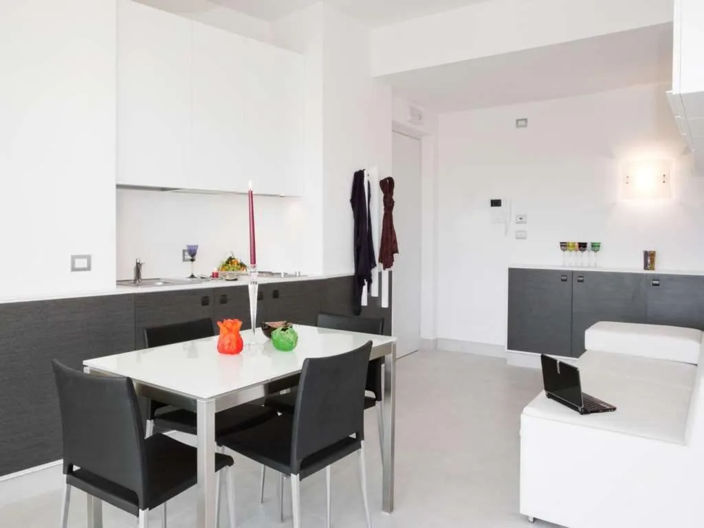 APARTMENT CAPACITY 3 Room, Lungotevere Suite, Rome