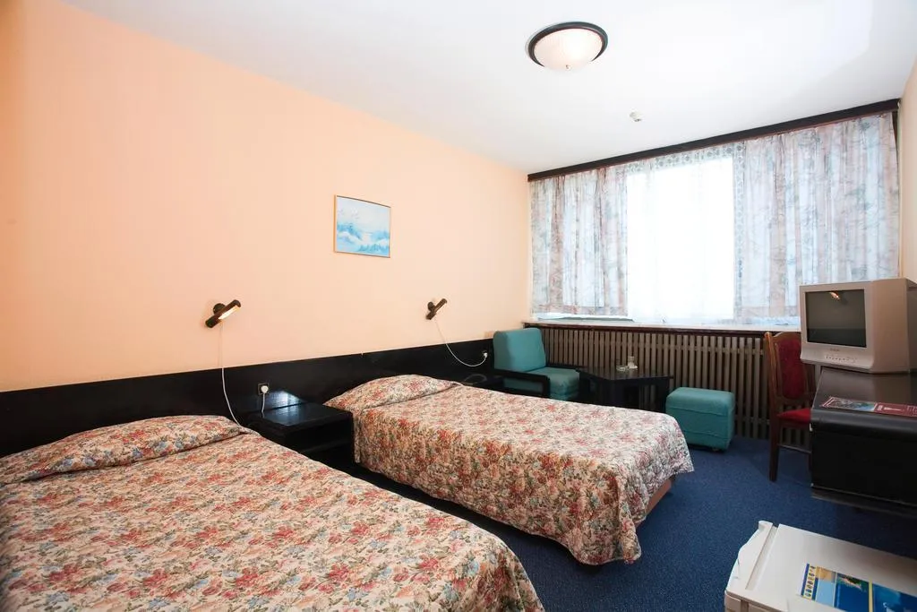 DOUBLE WITHOUT BALCONY Room, Hotel Dobrudja, Varna