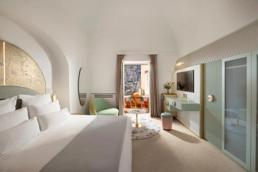 DOUBLE SUPERIOR Room, Punta Tragara, Naples
