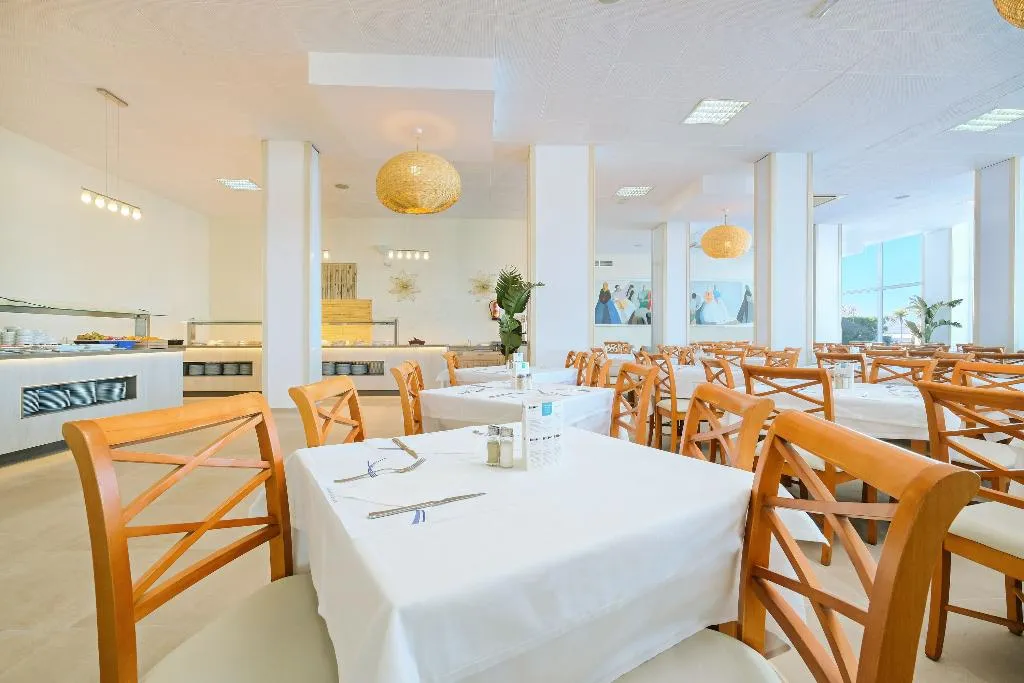 Restaurant, AzuLine Hotel Mar Amantis and Mar Amantis II, Ibiza