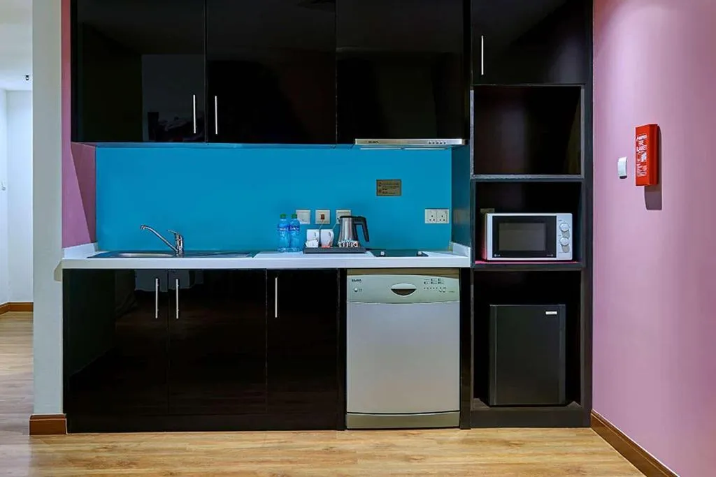 Room, Ramada Hotel & Suites by Wyndham JBR, Dubai