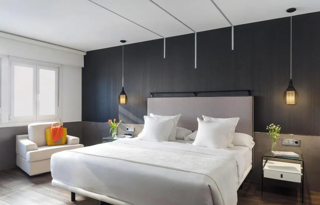 TWIN SUPERIOR Room, Francisco I, Madrid