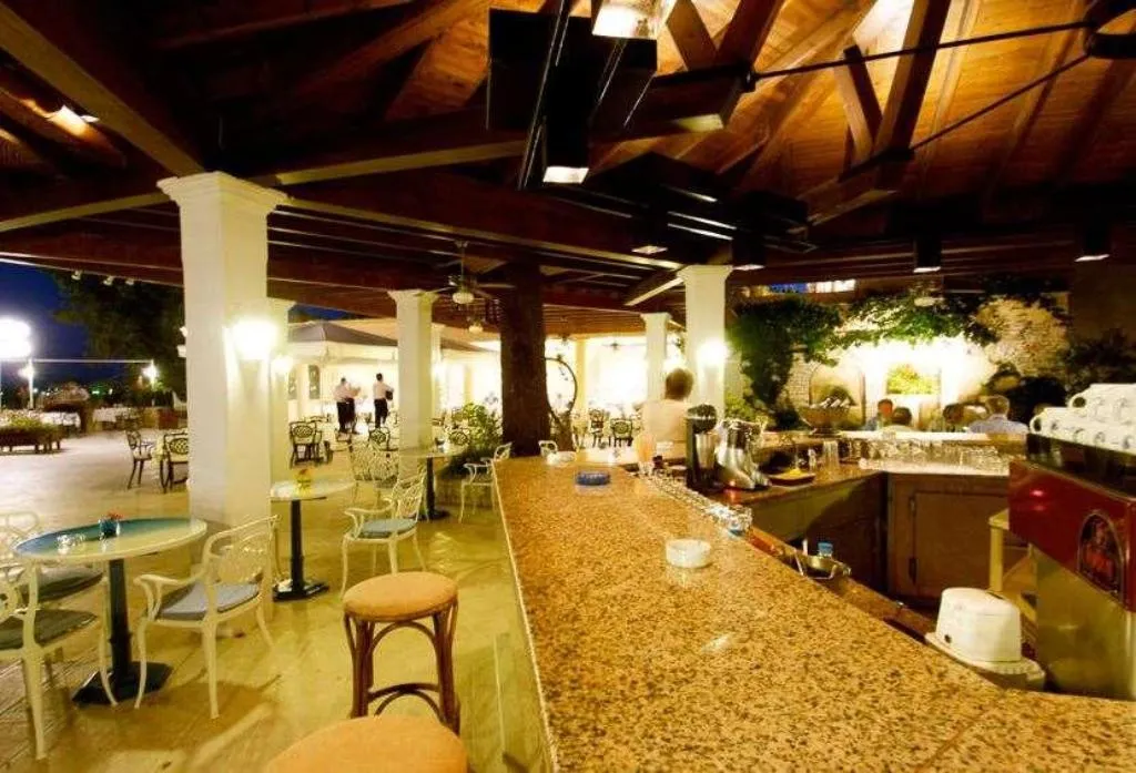 Restaurant, Corfu Palace, Corfu