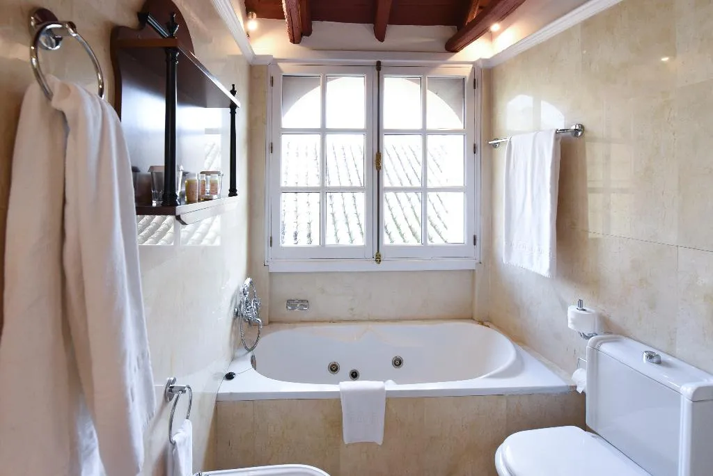 Double or Twin STANDARD Room, Casas de la Juderia, Seville