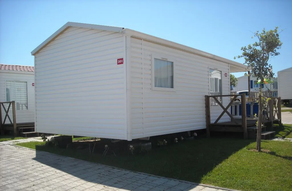 BUNGALOW CAPACITY 5 Room, Orbitur Guincho, Lisbon