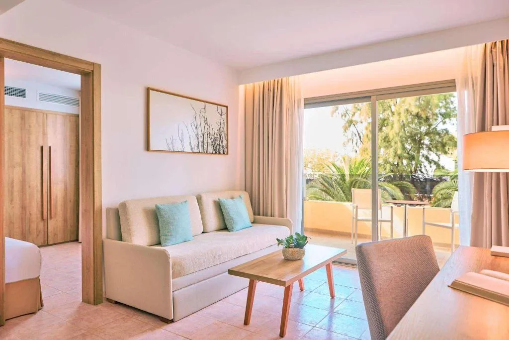 Room, Zafiro Palmanova, Majorca