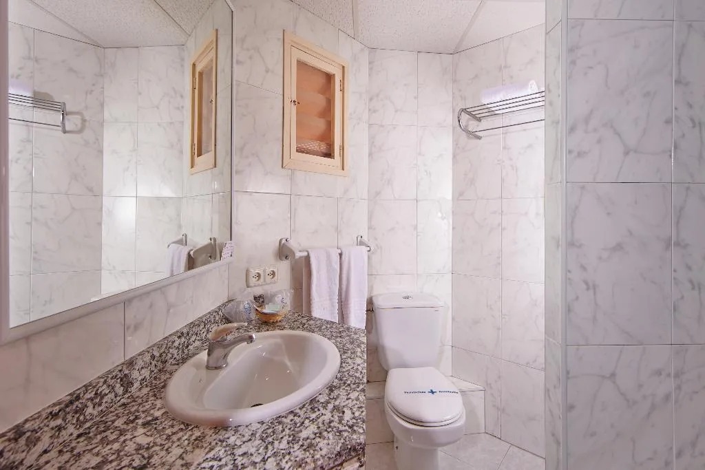 Room, Blue Bay, Majorca