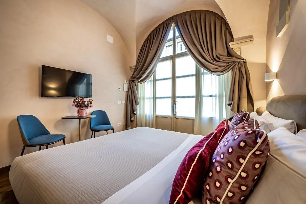 Double or Twin SUPERIOR GARDEN VIEW Room, Hotel La Scaletta, Florence