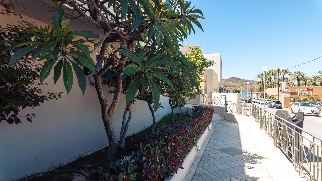 Terrace, Chrispy Beach Resort, Crete
