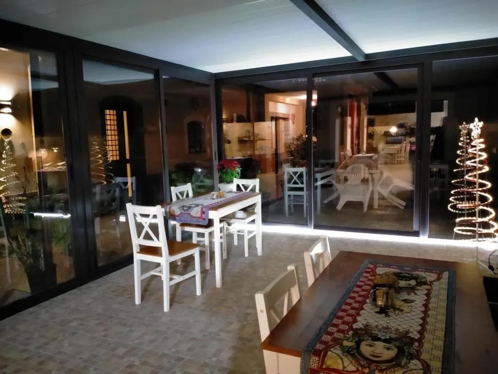 Restaurant, Villa Laura Apartment, Catania