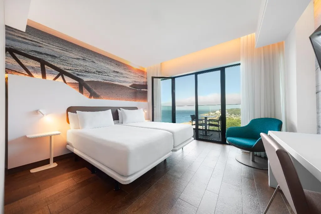 DOUBLE SINGLE USE SEA VIEW WITH BALCONY Room, Eurostars Cascais, Lisbon