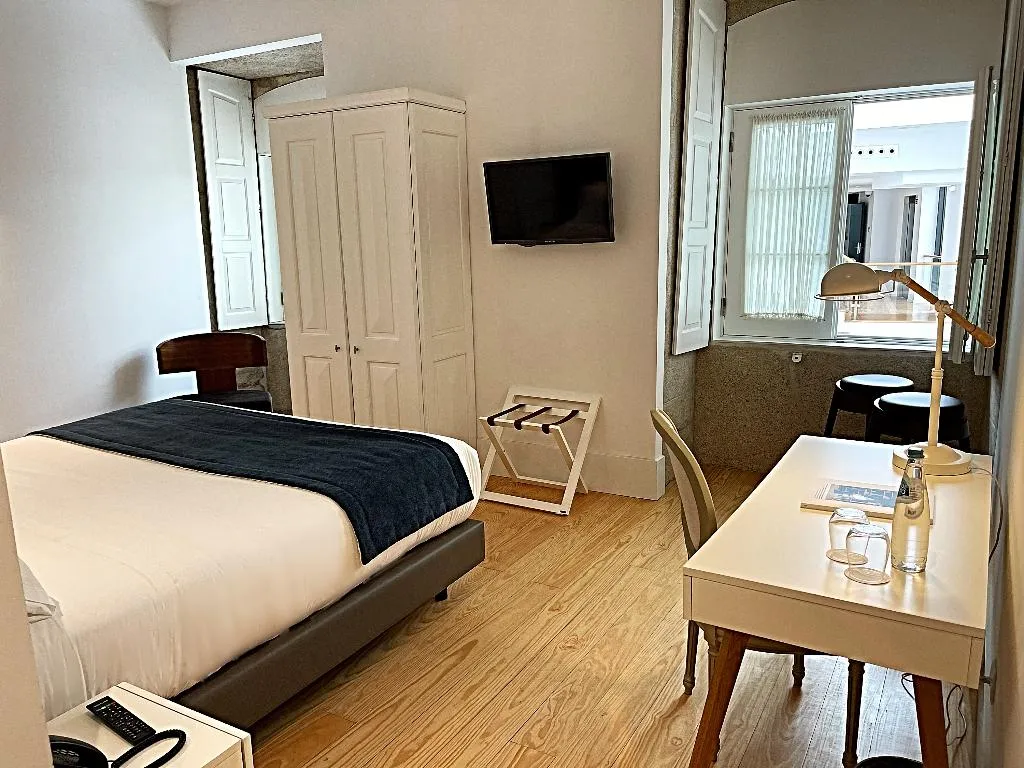 DOUBLE ECONOMY Room, Caleway Hotel, Porto