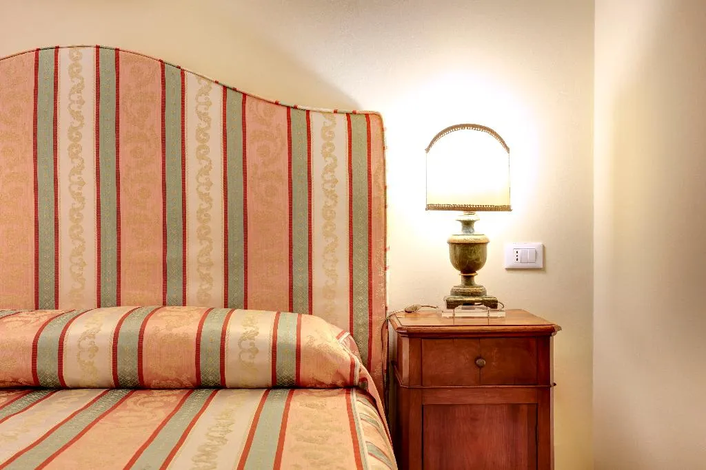 APARTMENT CAPACITY 2 ONE BEDROOM Room, Palazzo Schiavoni Residenza d'Epoca, Venice
