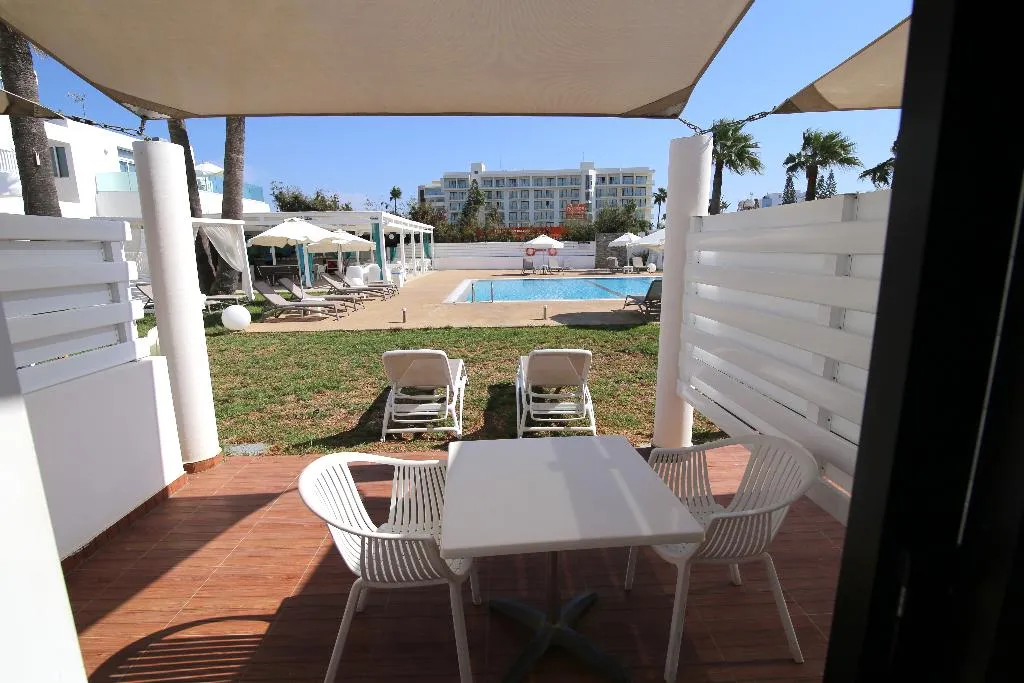 DOUBLE STANDARD Room, Lantiana Napa, Cyprus