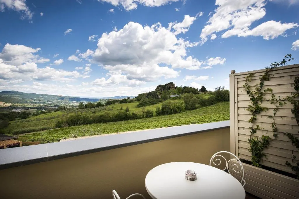 Room, Altarocca Wine Resort, Perugia