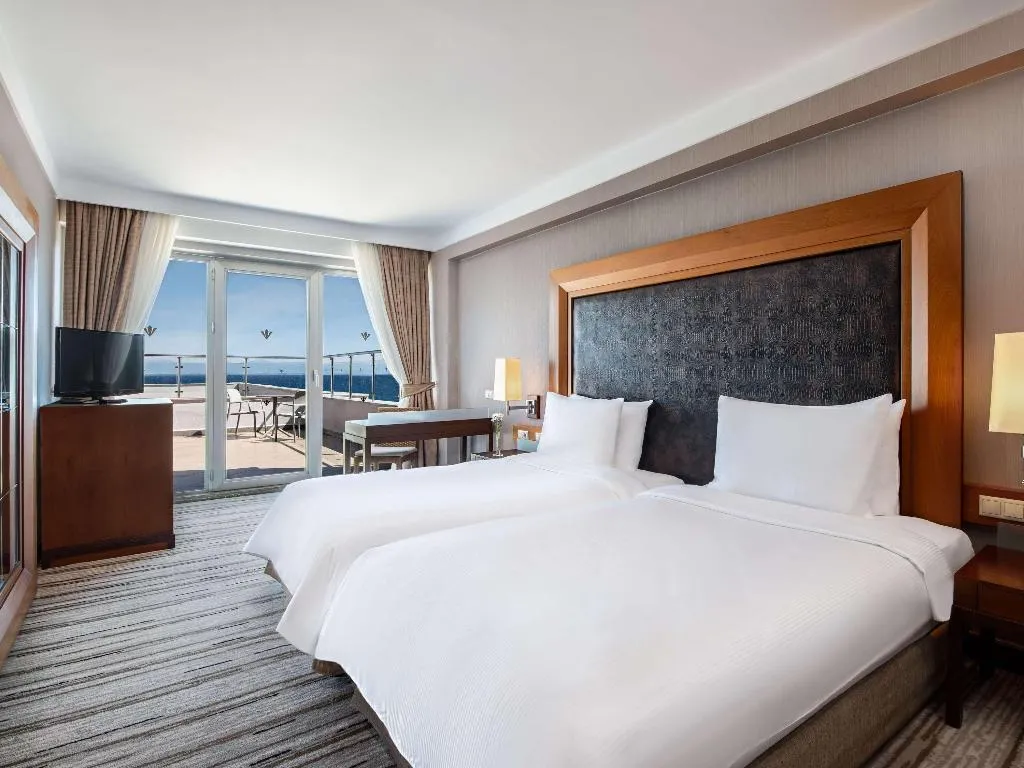 Room, Rixos Sungate Land of Legend Theme Park FreeAcces, Antalya