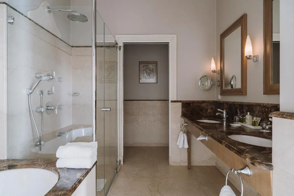 APARTMENT CAPACITY 1 Room, Art Hotel, Wroclaw