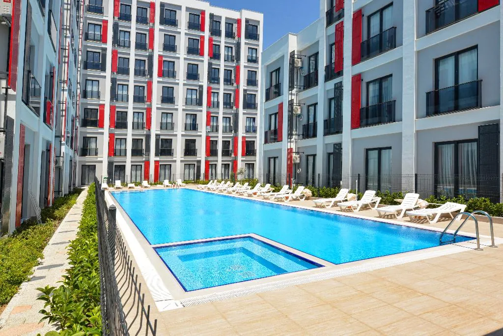 Pool, C Suites Antalia, Antalya