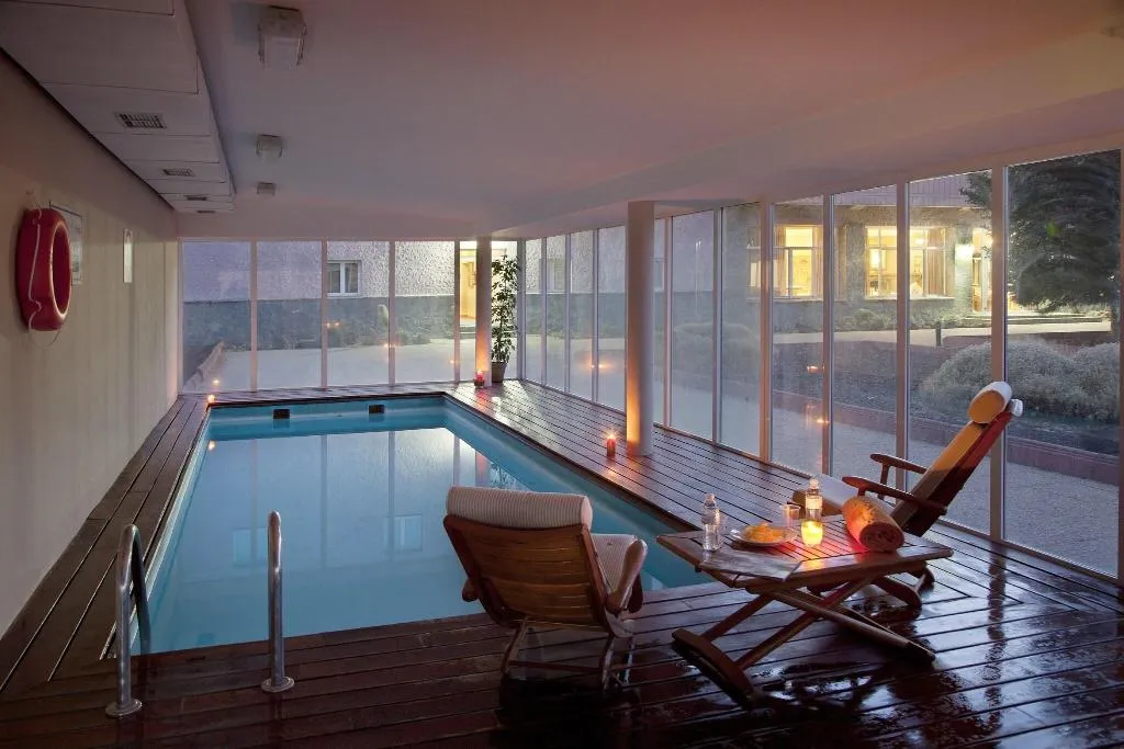 Pool, Parador de Cañadas del Teide, Tenerife