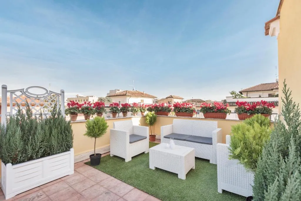 DOUBLE WITH TERRACE Room, Infinito, Rome
