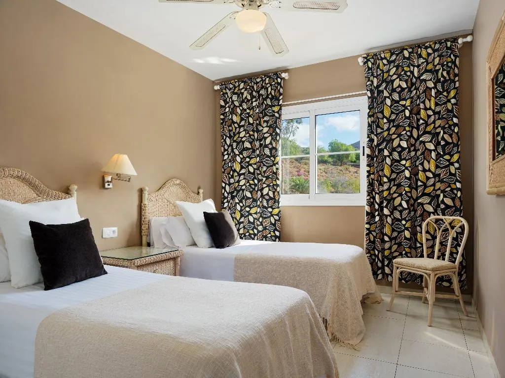 SUITE CAPACITY 4 Room, Gran Oasis Resort, Tenerife