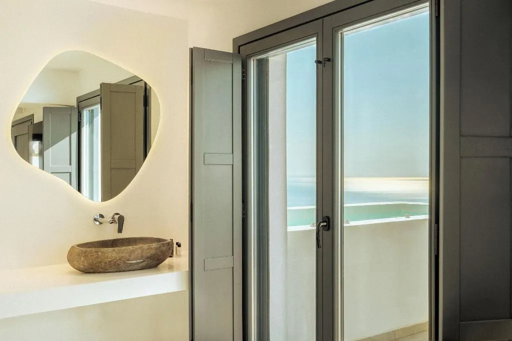 Room, Gazelle Living, Santorini