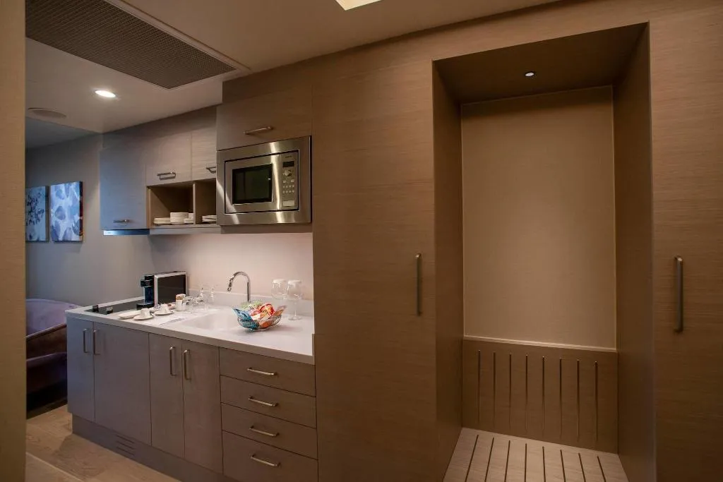 Room, Four Points By Sheraton Izmir, Izmir
