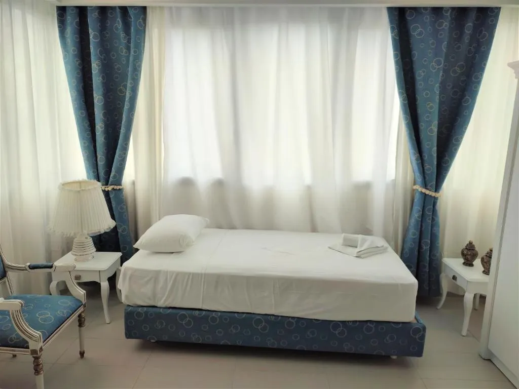 TRIPLE CLASSIC Room, Light Blue Hotel, Halkidiki
