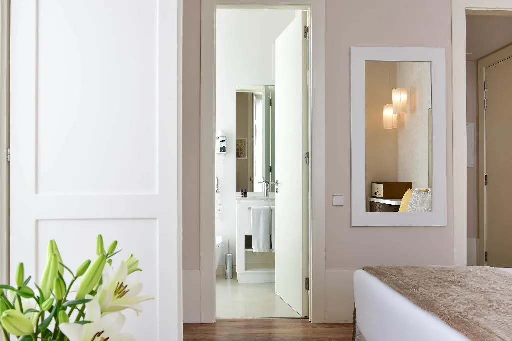 DOUBLE STANDARD Room, My Story Hotel Ouro, Lisbon