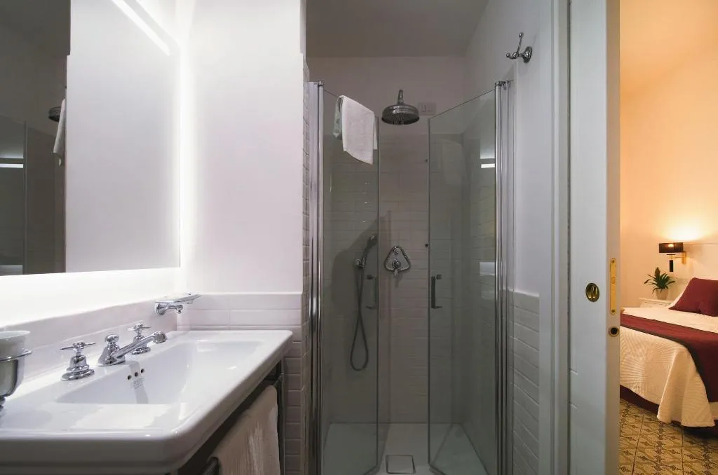 Room, Amalfi Luxury House, Naples