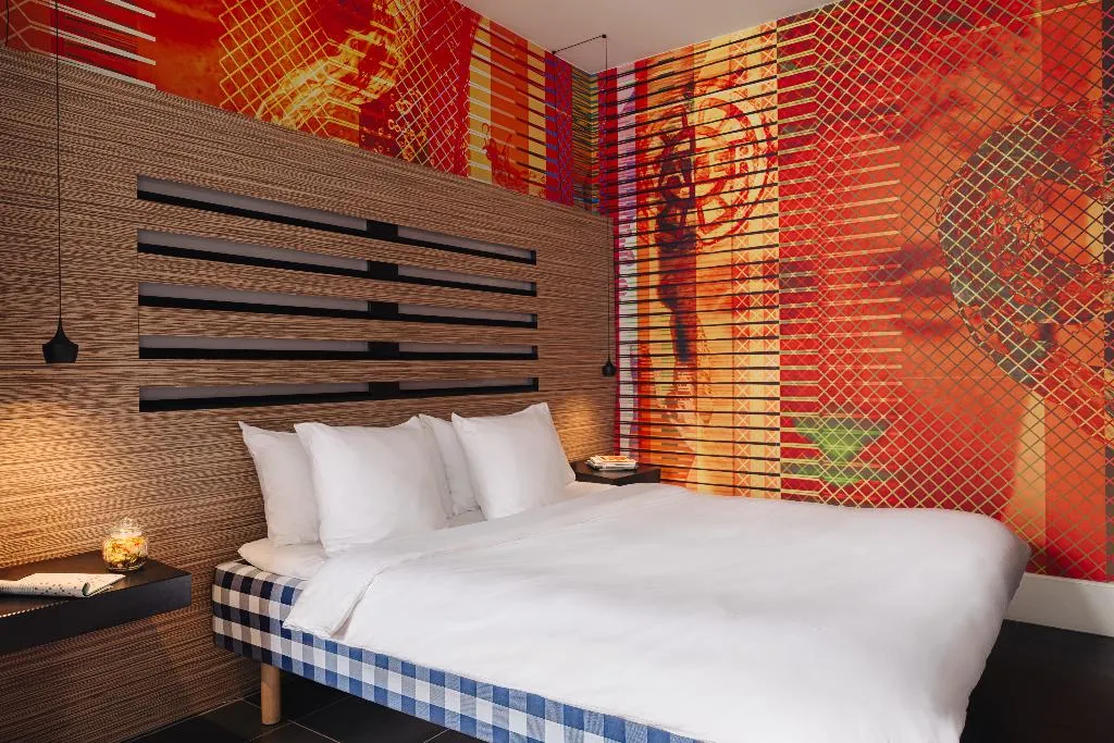DOUBLE DELUXE Room, Leonardo Boutique Hotel Maastricht City Center, Amsterdam
