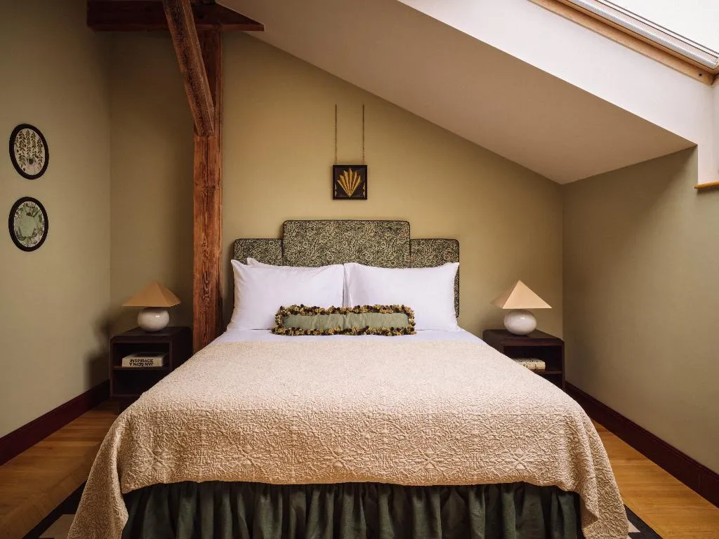 DOUBLE SUPERIOR Room, Sir Prague, part of Sircle Collection, Prague