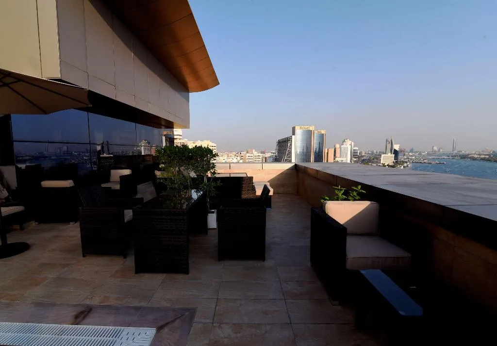 Pool, Best Western Plus Pearl Creek, Dubai
