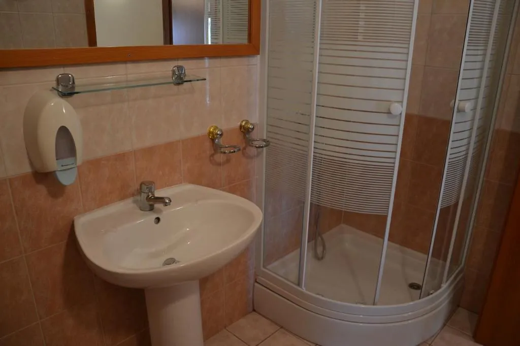 APARTMENT WITH BALCONY Room, Apartments Dub Cavtat, Dubrovnik