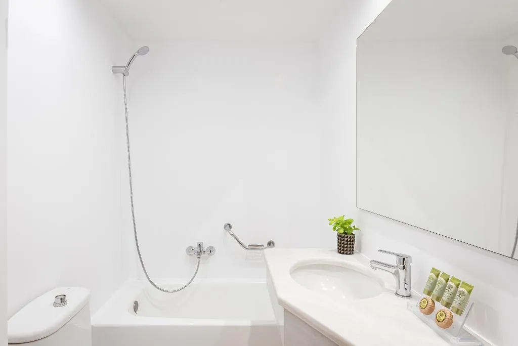 Double or Twin CAPACITY 3 Room, Acropolis Select, Athens